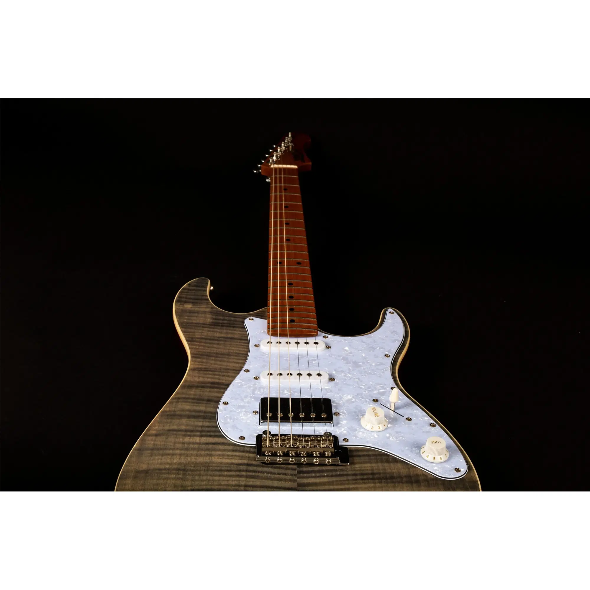 Jet JS-450 TBK HSS Elektro Gitar (Transparent Black) Jet JS-450 TBK HSS Elektro Gitar (Transparent Black)