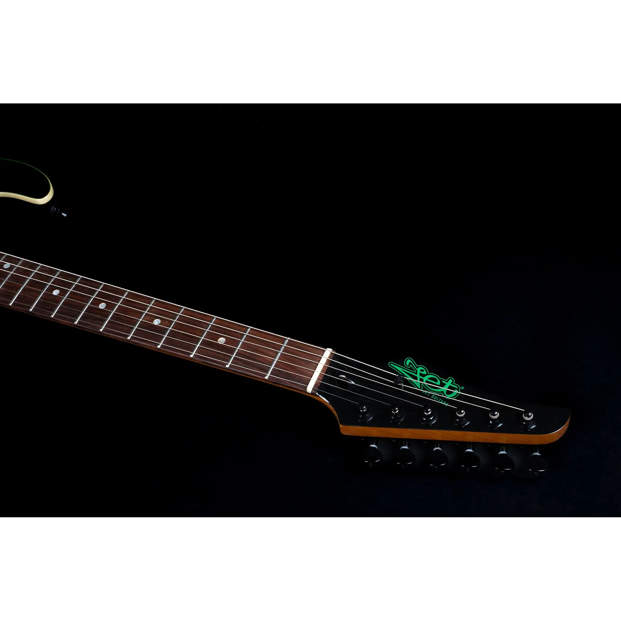 Jet JS-450 TGR R HSS Elektro Gitar (Transparent Green) Jet JS-450 TGR R HSS Elektro Gitar (Transparent Green)