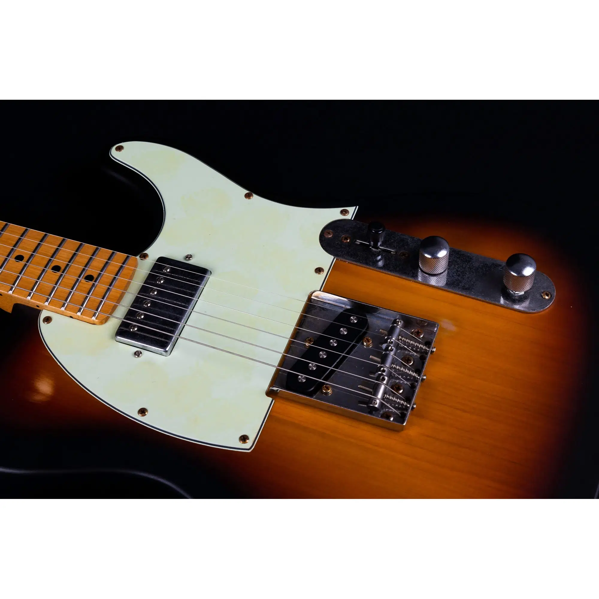 Jet JT-350 RLC SH Elektro Gitar (Distressed Sunburst) Jet JT-350 RLC SH Elektro Gitar (Distressed Sunburst)