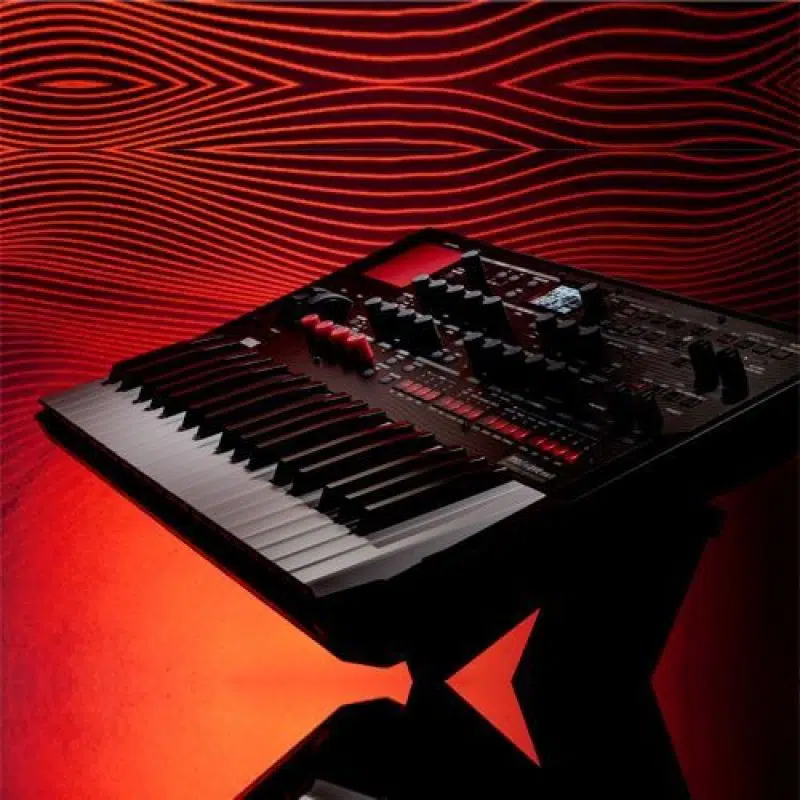 Korg MODWAVE MK2 Synthesizer