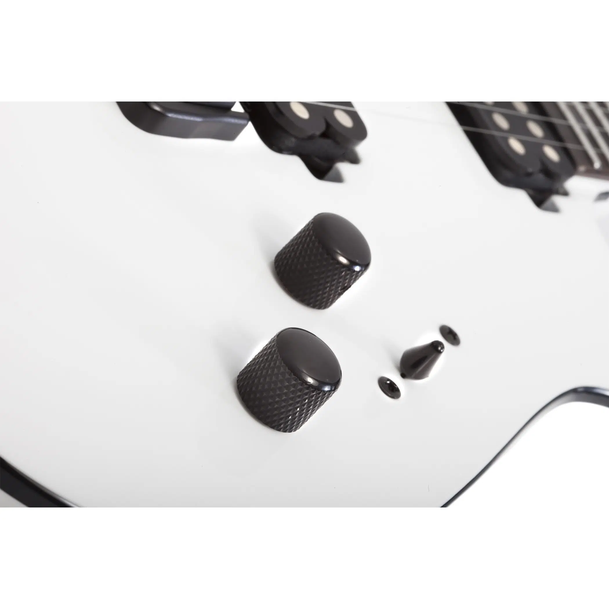 Schecter Reaper-6 Custom Elektro Gitar (Parlak Beyaz) Schecter Reaper-6 Custom Elektro Gitar (Parlak Beyaz)