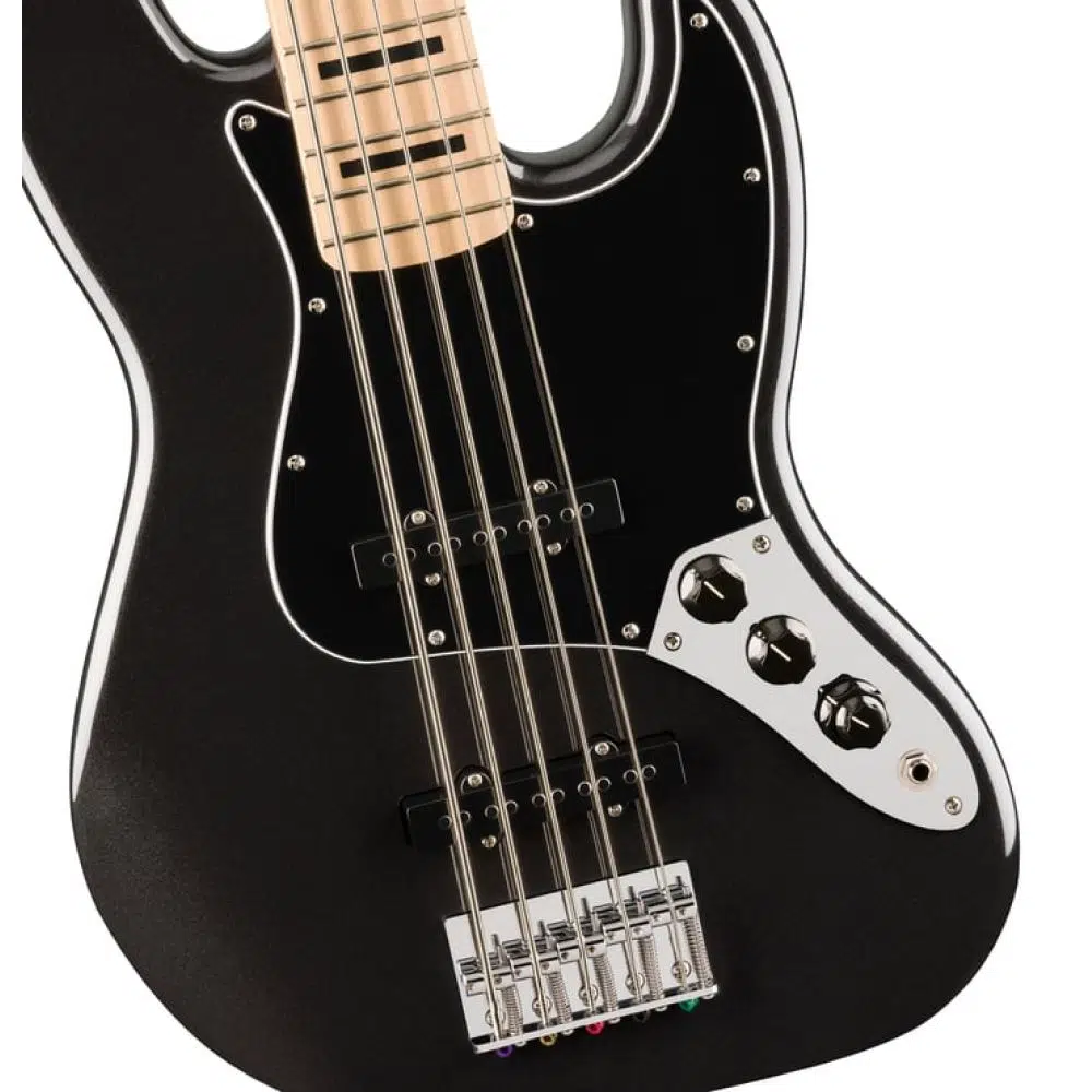 Squier Affinity Active Jazz Bass V Akçaağaç Klavye BPG Black Metallic Bas Gitar Squier Affinity Active Jazz Bass V Akçaağaç Klavye BPG Black Metallic Bas Gitar