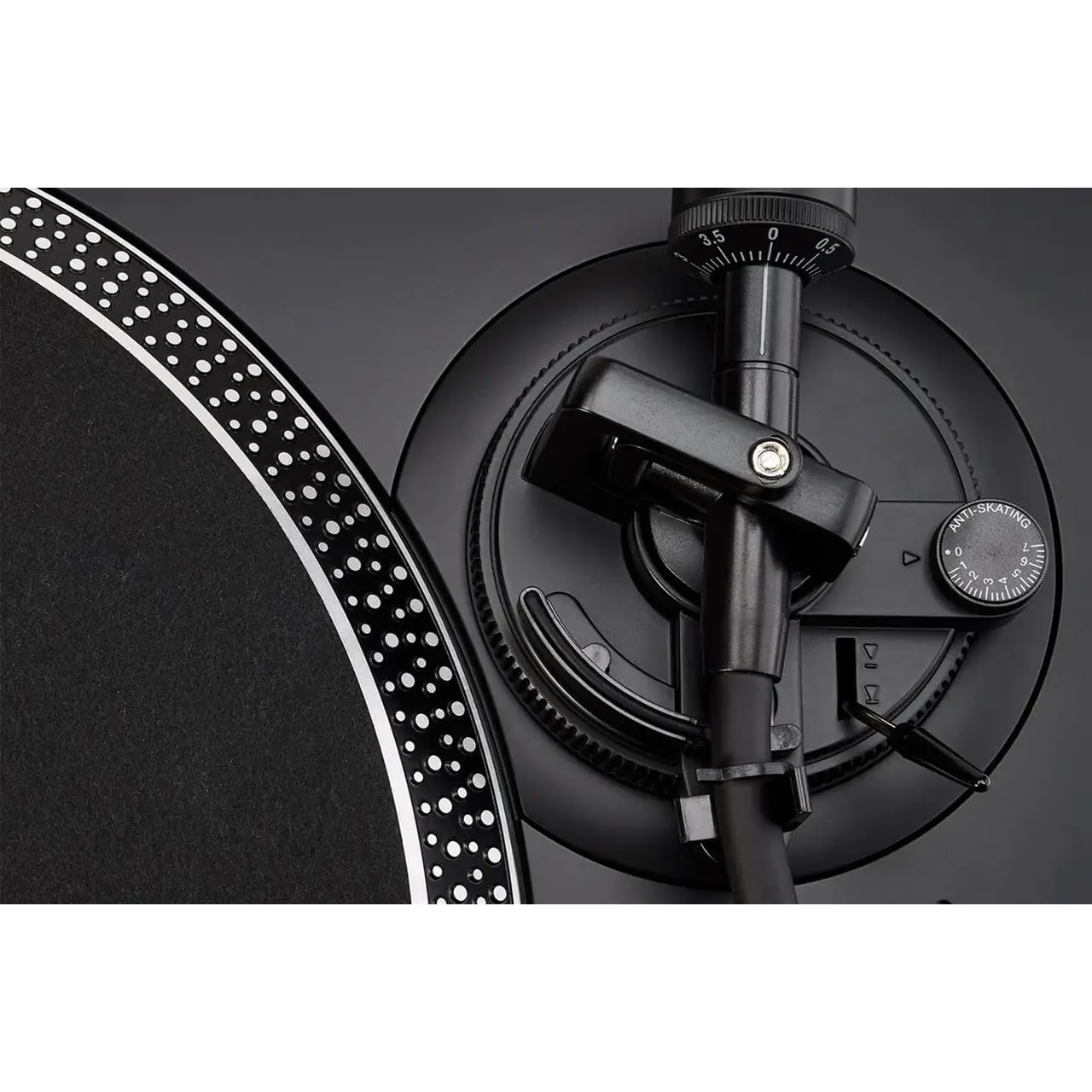 Vestlyd Pro T1 Turntable - Ortofon OM Pro S İğne ile - Siyah Vestlyd Pro T1 Turntable - Ortofon OM Pro S İğne ile - Siyah