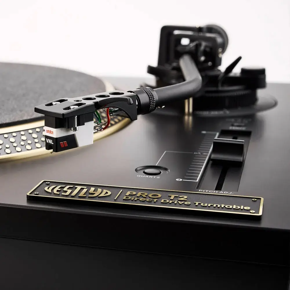 Vestlyd Pro T2 Turntable - Ortofon VNL iğne ile Vestlyd Pro T2 Turntable - Ortofon VNL iğne ile